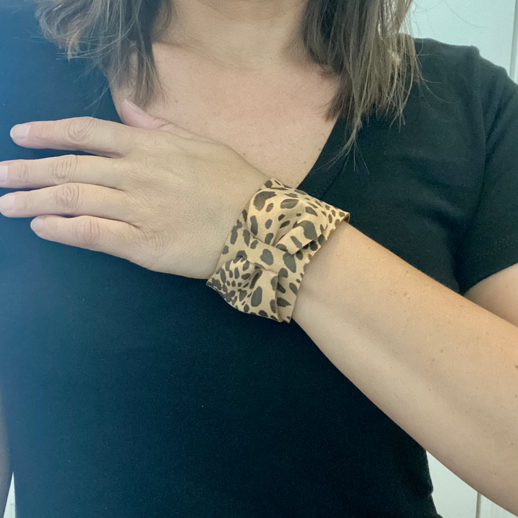 Cheetah Genuine Leather Bow Cuff Bracelet