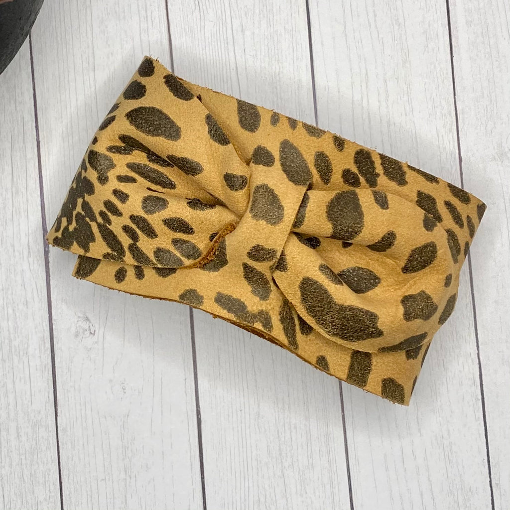Cheetah Genuine Leather Bow Cuff Bracelet